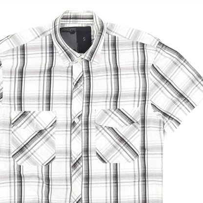 Urban Spirit Mens White Plaid   Button-Up Size S