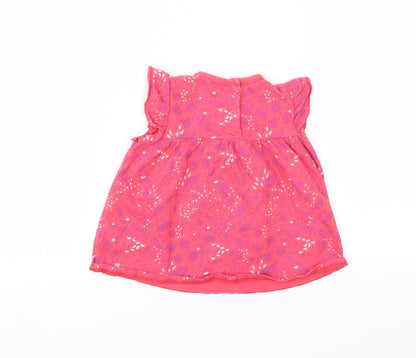 Preworn Girls Red Floral  Basic T-Shirt Size 9-12 Months