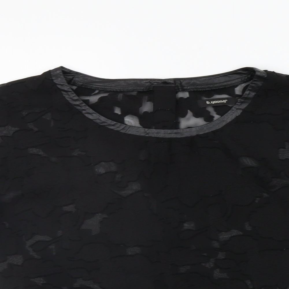 b.young Womens Black   Basic T-Shirt Size 8  - washable mark