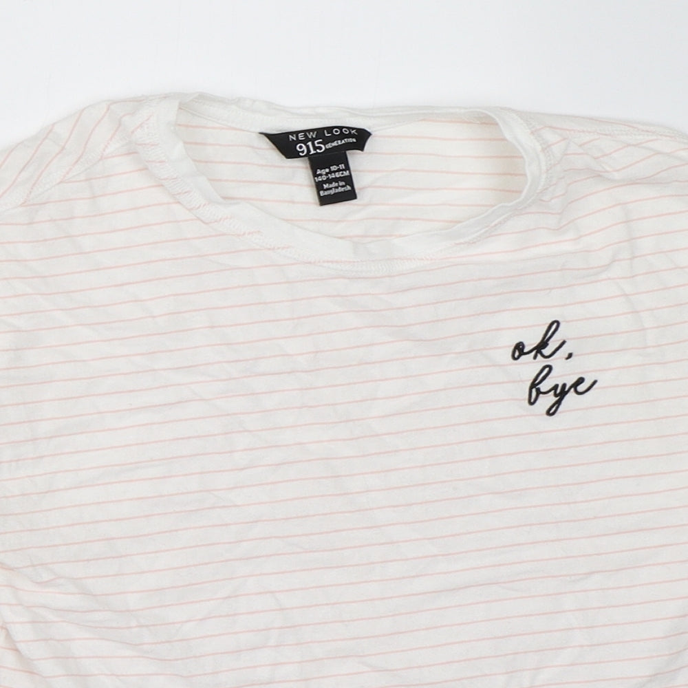 New Look Girls White Striped  Basic T-Shirt Size 10-11 Years