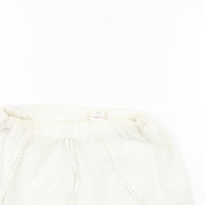 Boohoo Womens White   Bermuda Shorts Size M