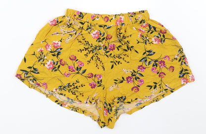 Womens UK Size M Preworn Regular Fit Hot Pants Shorts