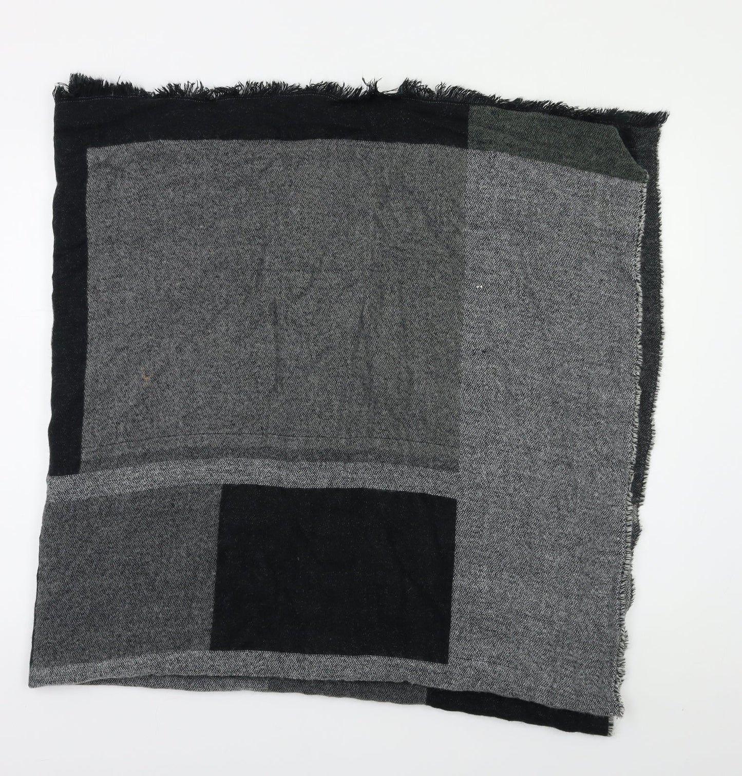 TU Womens Grey Check   Shawl/Wrap