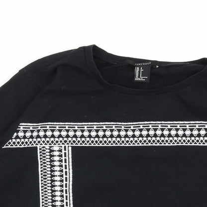 FOREVER 21 Womens Black Geometric  Basic T-Shirt Size S