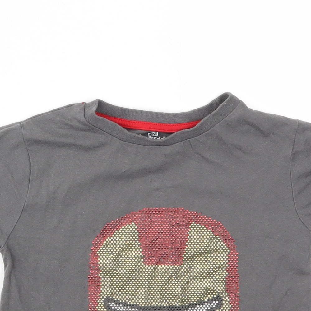 AVENGERS Boys Grey   Basic T-Shirt Size 5 Years