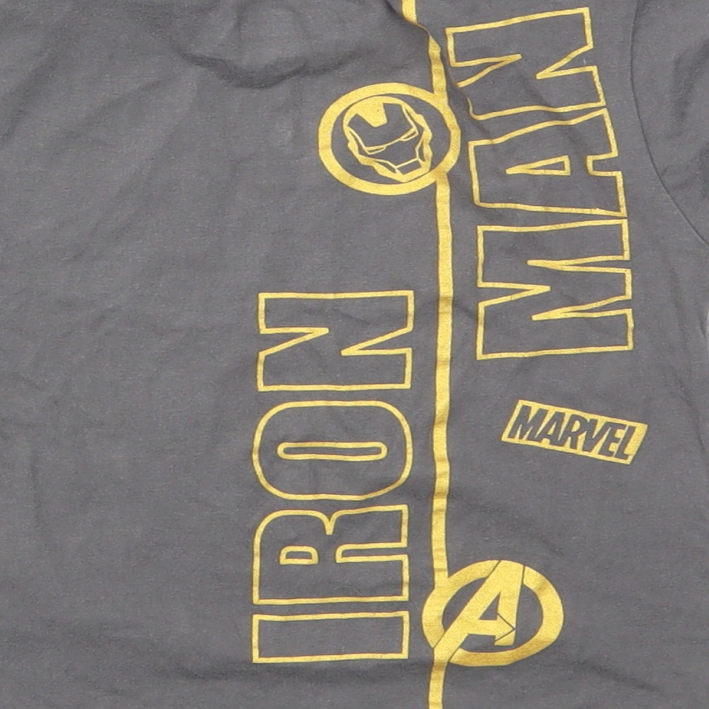 AVENGERS Boys Grey   Basic T-Shirt Size 5 Years