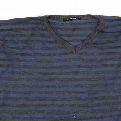 Soul rebel Mens Blue Striped  Pullover Jumper Size XL