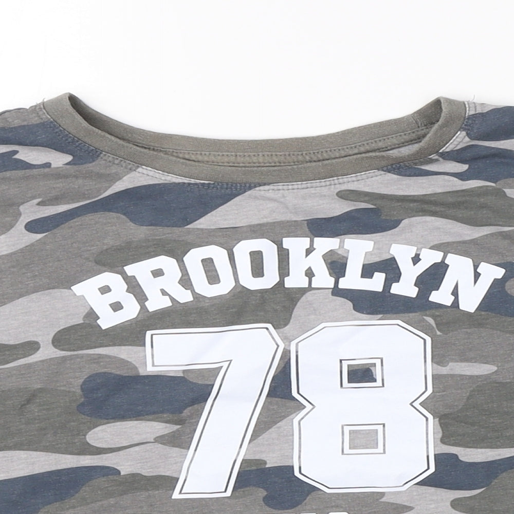 Primark Boys Green Camouflage  Basic T-Shirt Size 11-12 Years