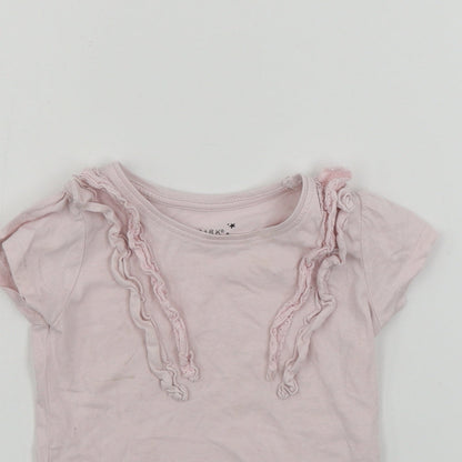 Close-up detail of Primark girls’ pink basic t-shirt, size 2-3, years