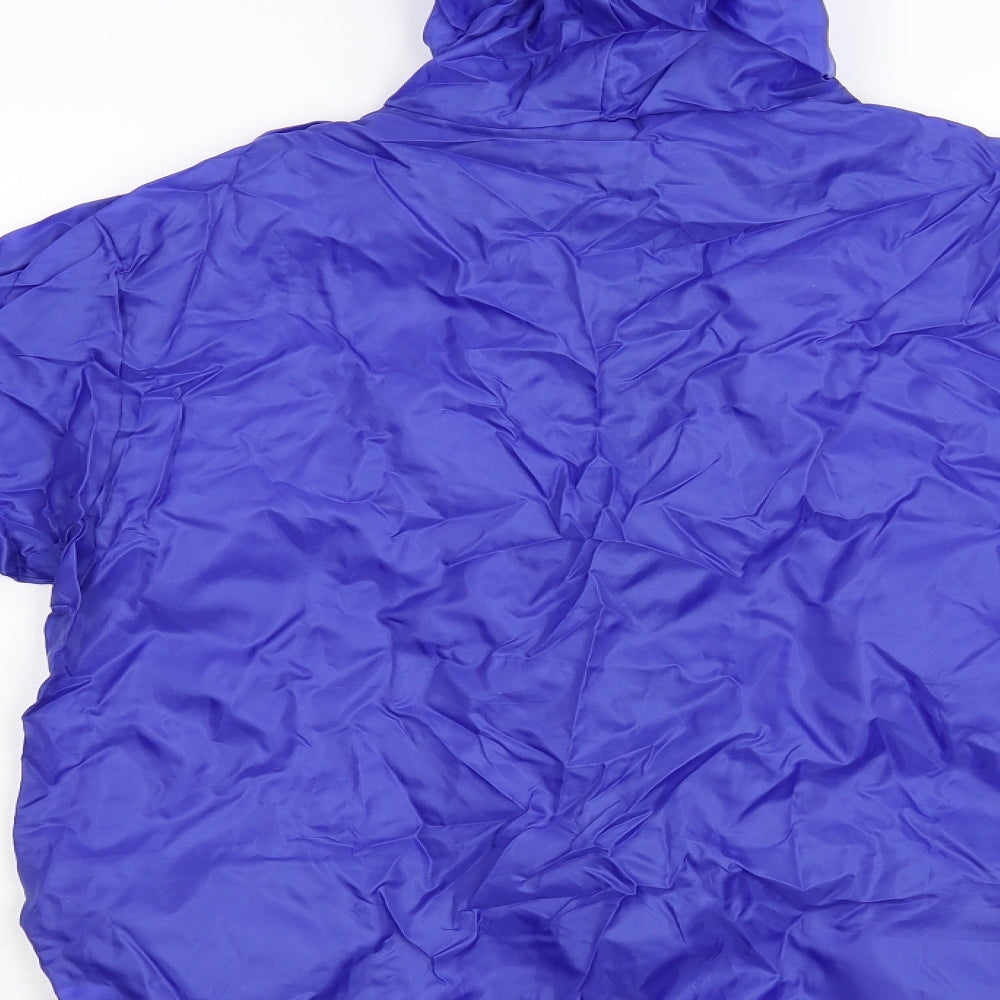 Brand and care label for Rainy Days boys’ blue anorak jacket, size M