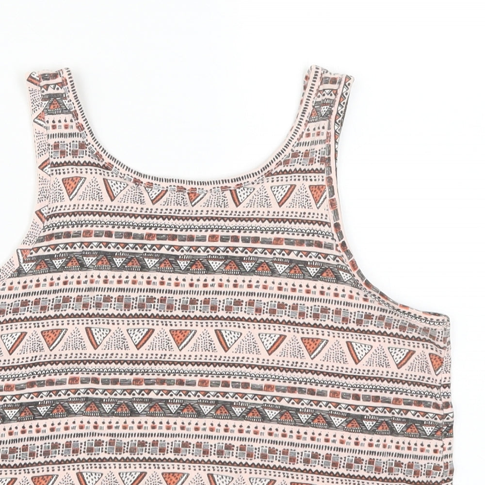 Close-up detail of Pep&Co girls’ pink geometric basic tank, size 9, years