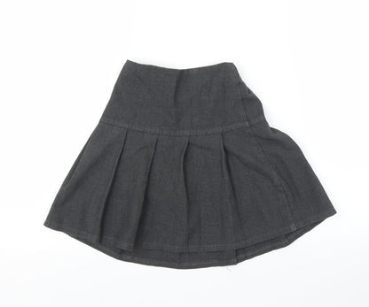 M&S Girls Grey   Pleated Skirt Size 7-8 Years