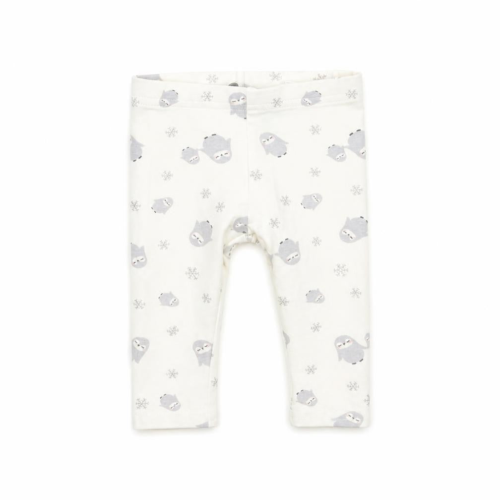 Front view of Primark girls’ white capri leggings, size 3-6, months