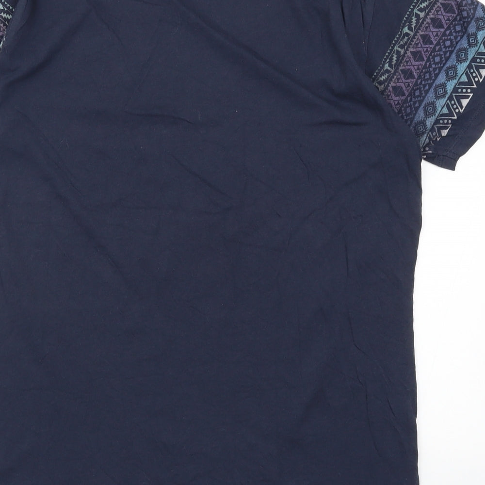 Mens UK Size S Cedar Wood State Blue  T-Shirt