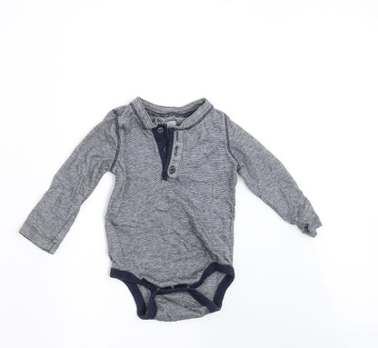 Gap Baby Blue Striped  Basic T-Shirt Size 12-18 Months