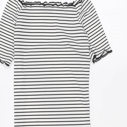 PRETTYLITTLETHING Womens White Striped  A-Line  Size 4