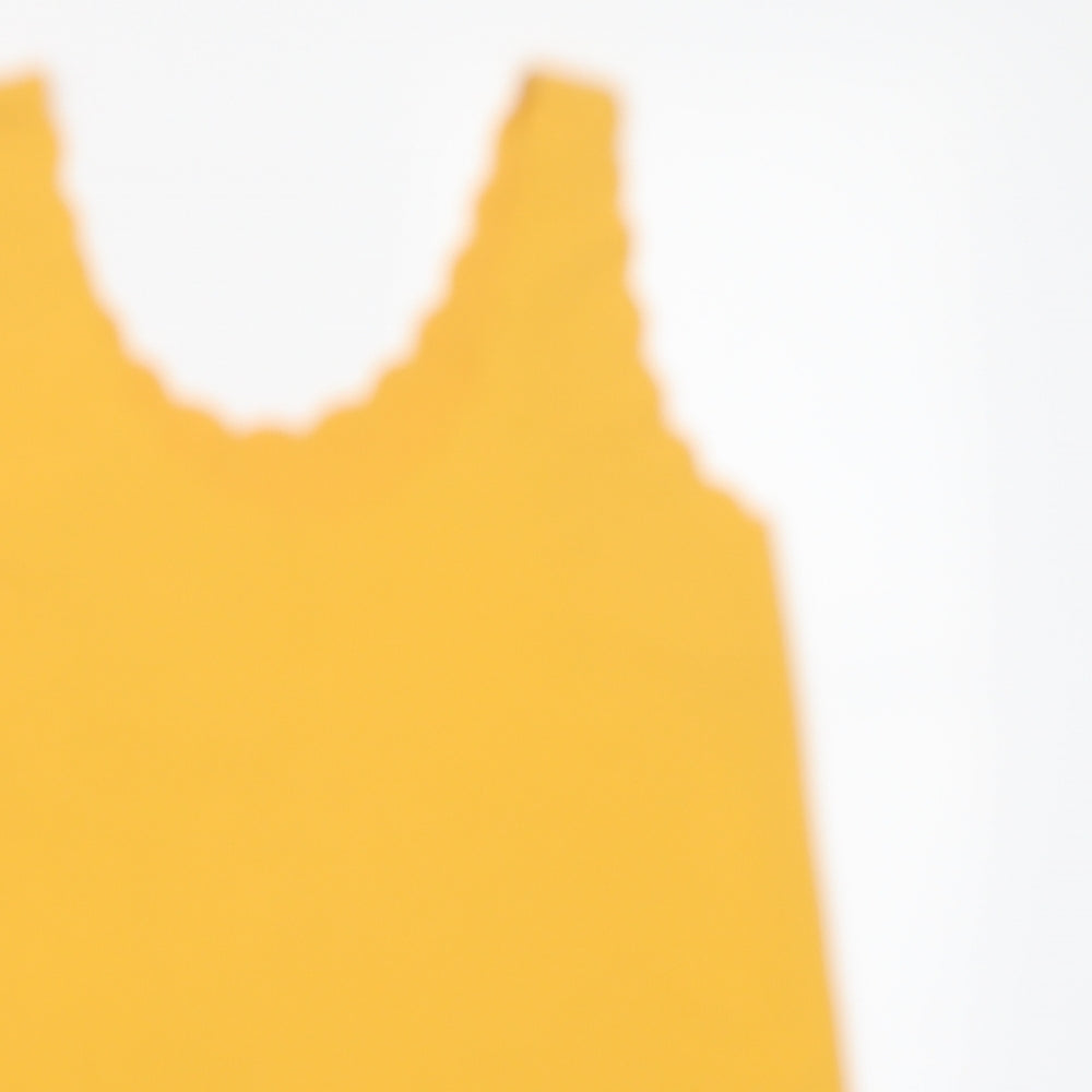 Preworn Womens Yellow   Basic Tank Size 14
