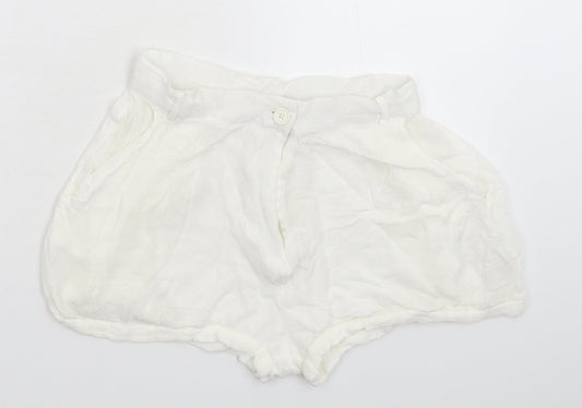 Nasty Gal Womens White   Hot Pants Shorts Size 4