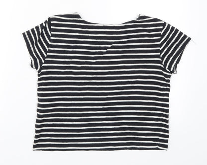 FOREVER 21 Womens Grey Striped Rayon Cropped T-Shirt Size S