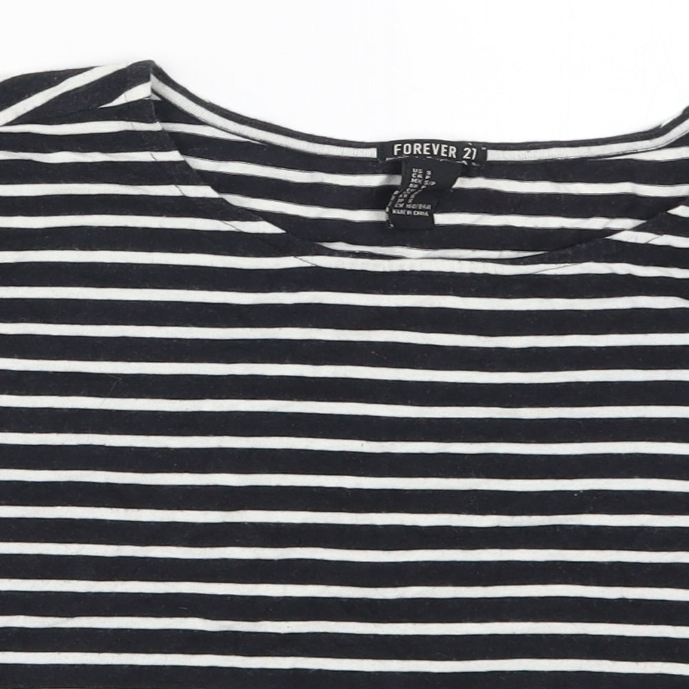 FOREVER 21 Womens Grey Striped Rayon Cropped T-Shirt Size S