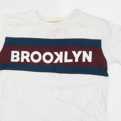 Urban Outlaws Boys White   Basic T-Shirt Size 9-10 Years  - Brooklyn