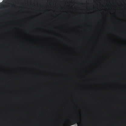 Umbro Boys Black   Sweat Shorts Size 6-7 Years - Waist 16in