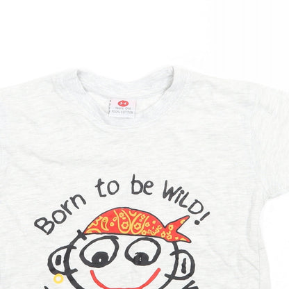 Preworn Boys Grey   Basic T-Shirt Size 3-4 Years