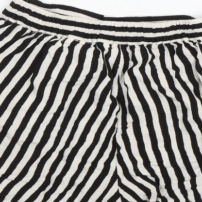 H&M Womens Black Striped  Culotte Shorts Size 6