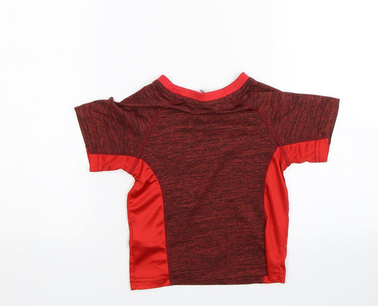 Liverpool FC Boys Red   Basic T-Shirt Size 3-4 Years