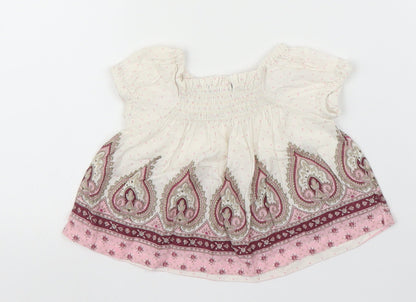 Preworn Girls Pink Paisley  Basic T-Shirt Size 3-6 Months