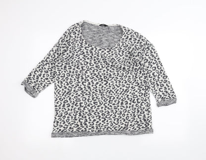 Womens UK Size 16 F&F White Pullover Jumper