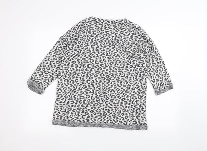 Womens UK Size 16 F&F White Pullover Jumper