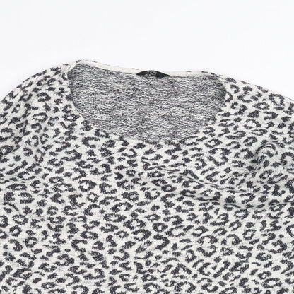 Womens UK Size 16 F&F White Pullover Jumper