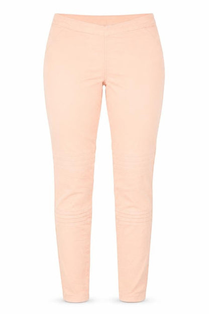 Womens UK Size 26 in Clockhouse Regular Fit Skinny Pink Jeans