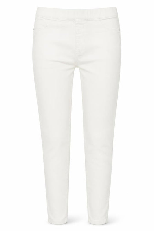 Front view of Denim Co. women’s white denim jegging jeans, size UK 10, 27-inch leg