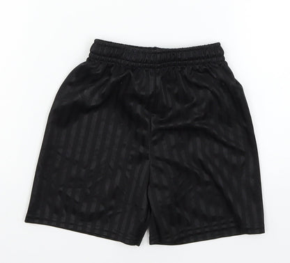 Preworn Boys Black Striped Denim Sweat Shorts Size 5-6 Years