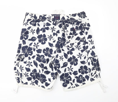 TUGGER  Mens Blue Floral  Sweat Shorts Size L - stretch waistband