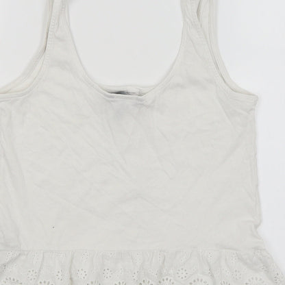 Womens UK Size 6 New Look White Basic T-Shirt