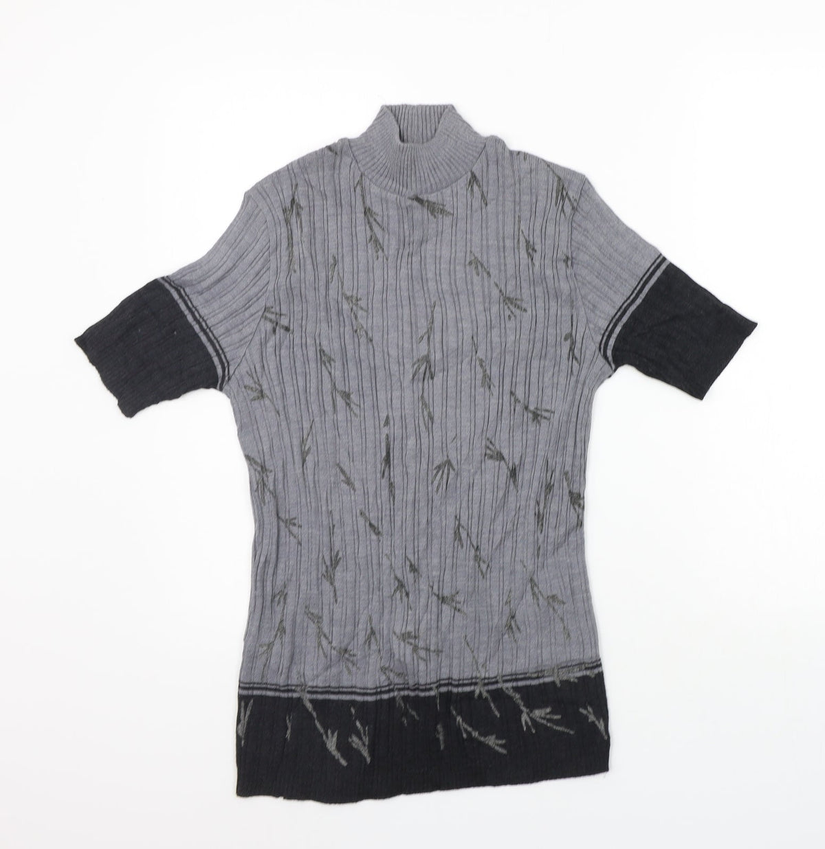 nina varese Womens Grey Geometric  Basic T-Shirt Size M