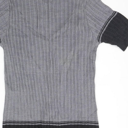 nina varese Womens Grey Geometric  Basic T-Shirt Size M
