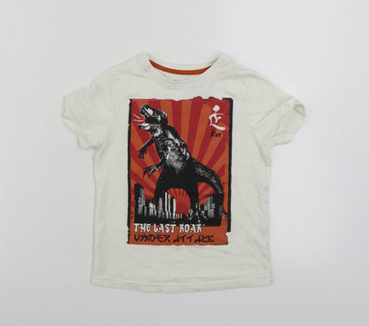 TU Boys White   Basic T-Shirt Size 5 Years