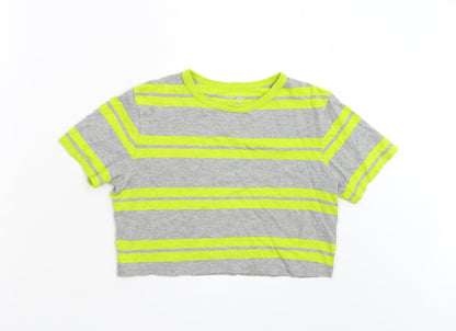 Gap Girls Grey Striped  Cropped T-Shirt Size 10-11 Years