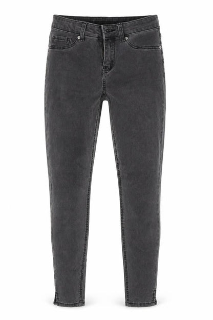 Front view of Denim Co women’s black denim skinny jeans, size UK 8, 25-inch leg
