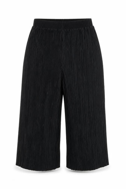 Womens UK Size XS Zara Regular Fit Capri Black Trousers