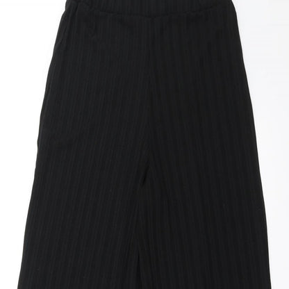 Womens UK Size 8 Boohoo Regular Fit Cropped Black Trousers