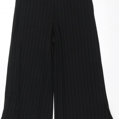 Womens UK Size 8 Boohoo Regular Fit Cropped Black Trousers