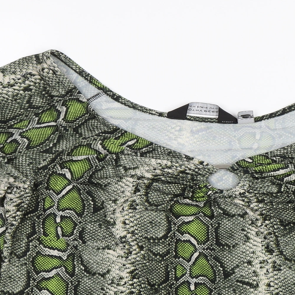 Womens UK Size 14 Dorothy Perkins Green Basic Blouse