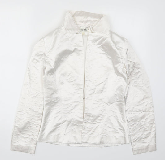 In the Style Womens White   Jacket  Size 6