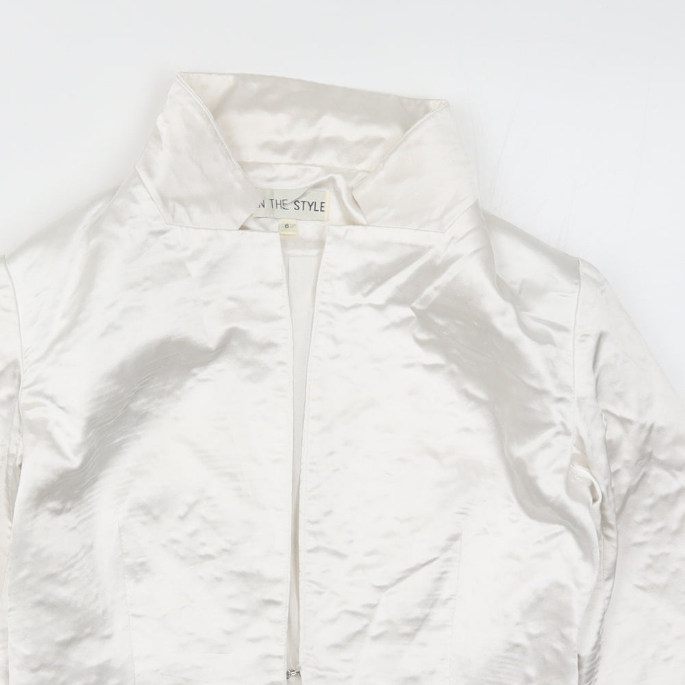 In the Style Womens White   Jacket  Size 6
