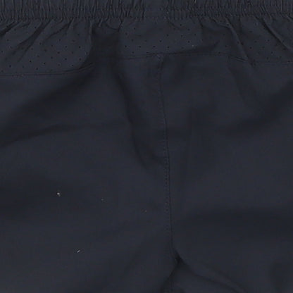 Umbro Boys Black   Cropped Trousers Size 3-6 Months